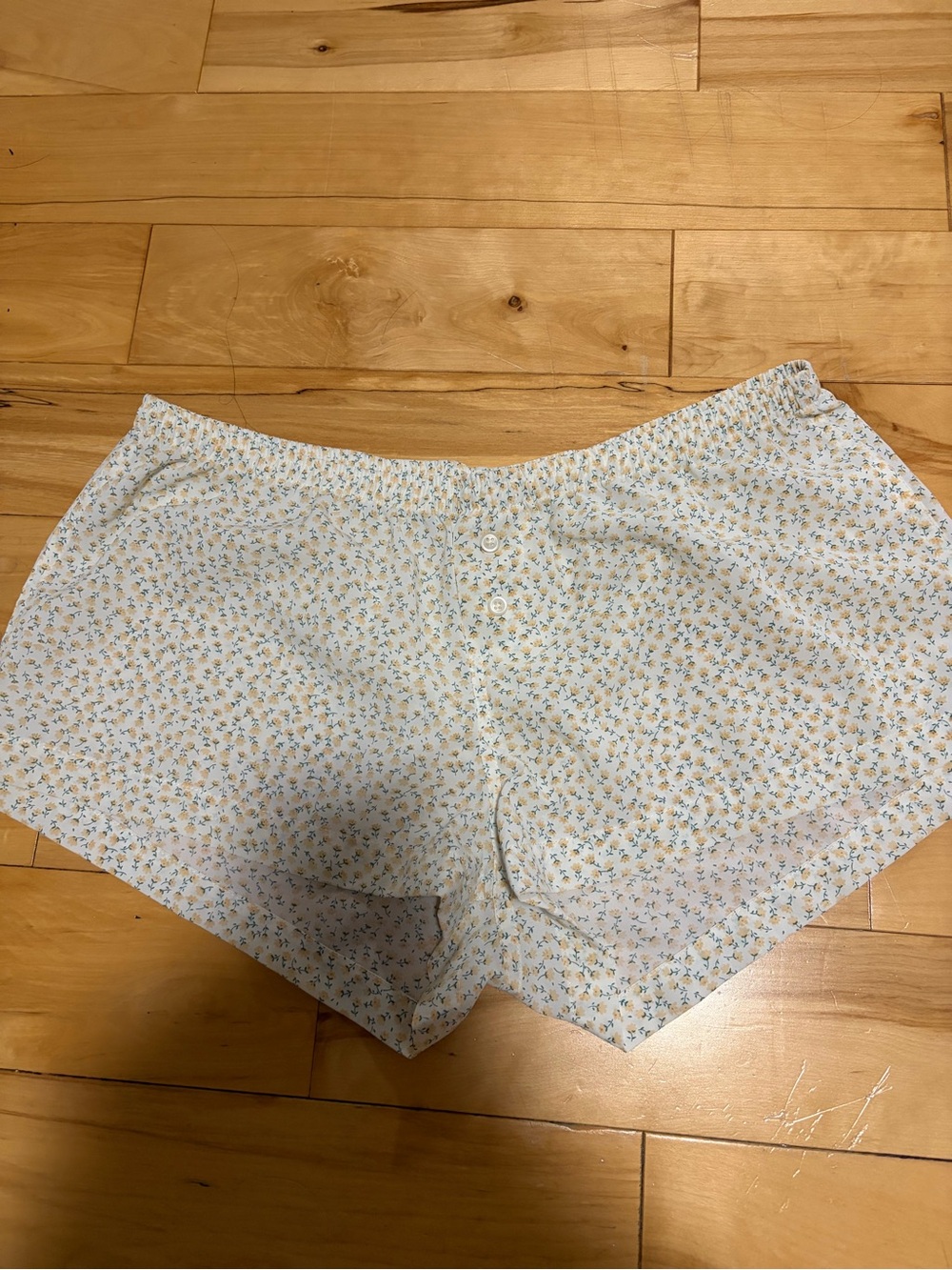 Floral Cotton Sleep Shorts in White and Soft Yellow- Brandy Melville